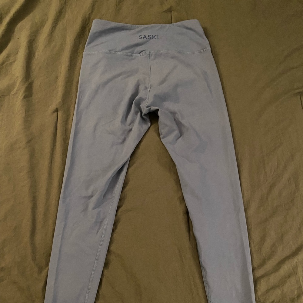 Medium Saski Collection Blue leggings